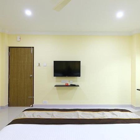 Salbala Inn - Near Alrport Chennai Exteriör bild